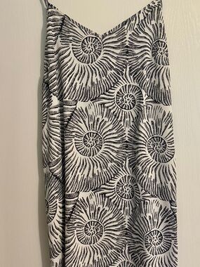 White House Black Market Black & White Nautilus-Print Slip Dress